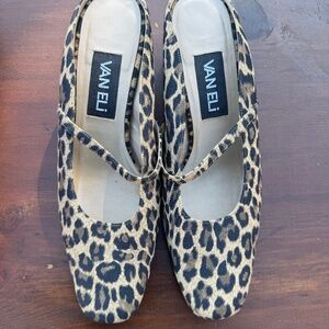 VANELI Leopard print heels